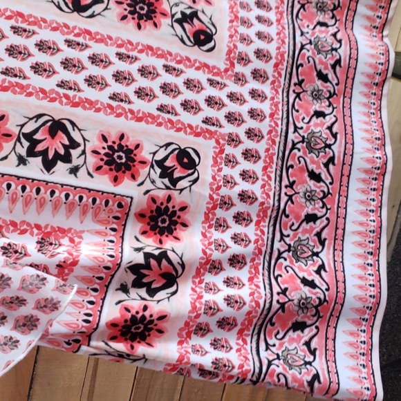 Ladies Top - Picture 8 of 10